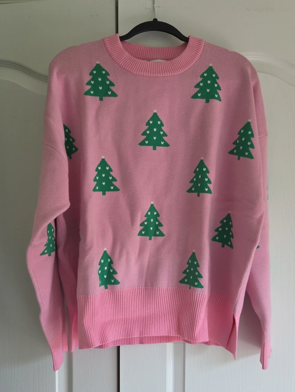 NWT Beach Riot Callie Sweater Pink Christmas Trees size XL